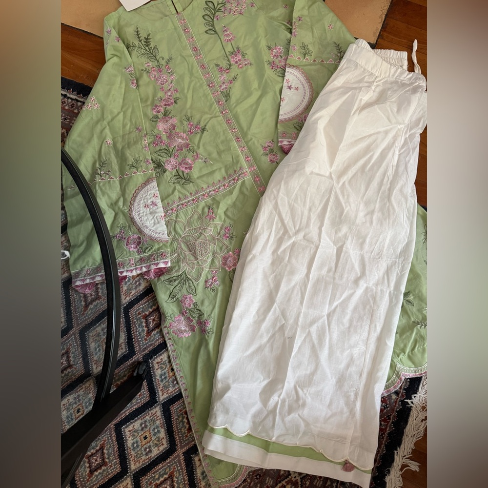 Pakistani - ETHNIC - 2 piece suit